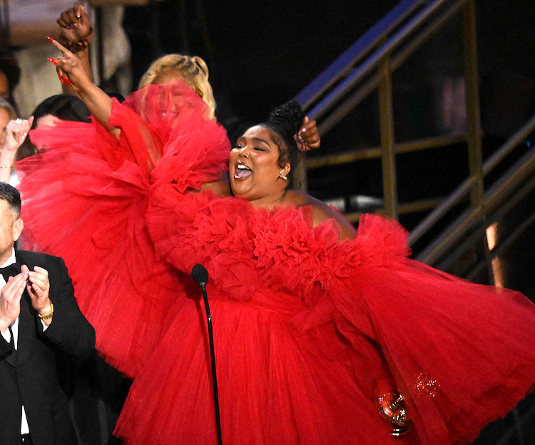 Lizzo Dedicates Her Emmy Win to the 'Big Grrrls' - OutSmart Magazine